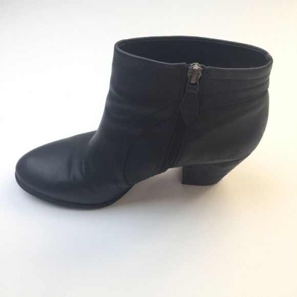Franco Sarto Domingo Ankle Heel Booties 6 - Picture 6 of 9